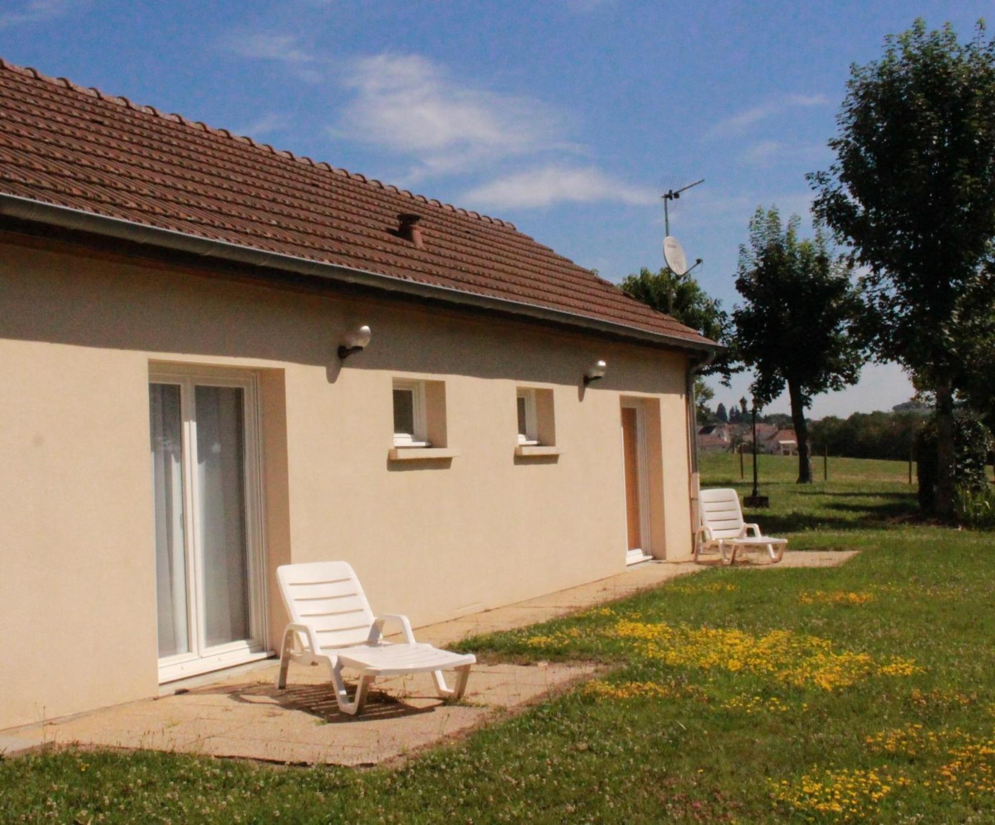 Gites De Montvaltin Le Breuil  Rum bild